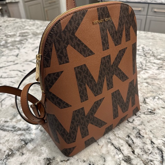 Michael Kors Cindy MK Graphic Luggage Backpack NWT Authentic Women Big MK Logo - Picture 9 of 10